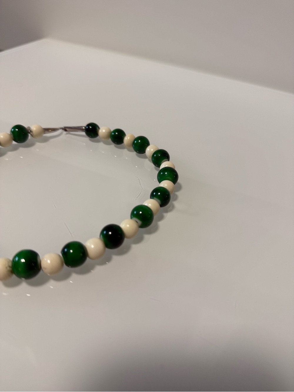 Undercover Beaded Necklace - Rare - Picture 9 of 17